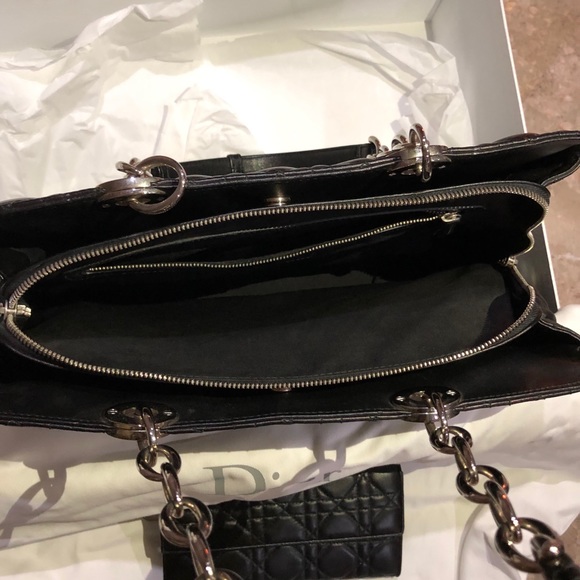 Authentic Dior lambskin tote AND matching wallet - Picture 4 of 8